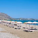 Üdülőközpont Bay