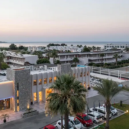 Resort Bay 3*
